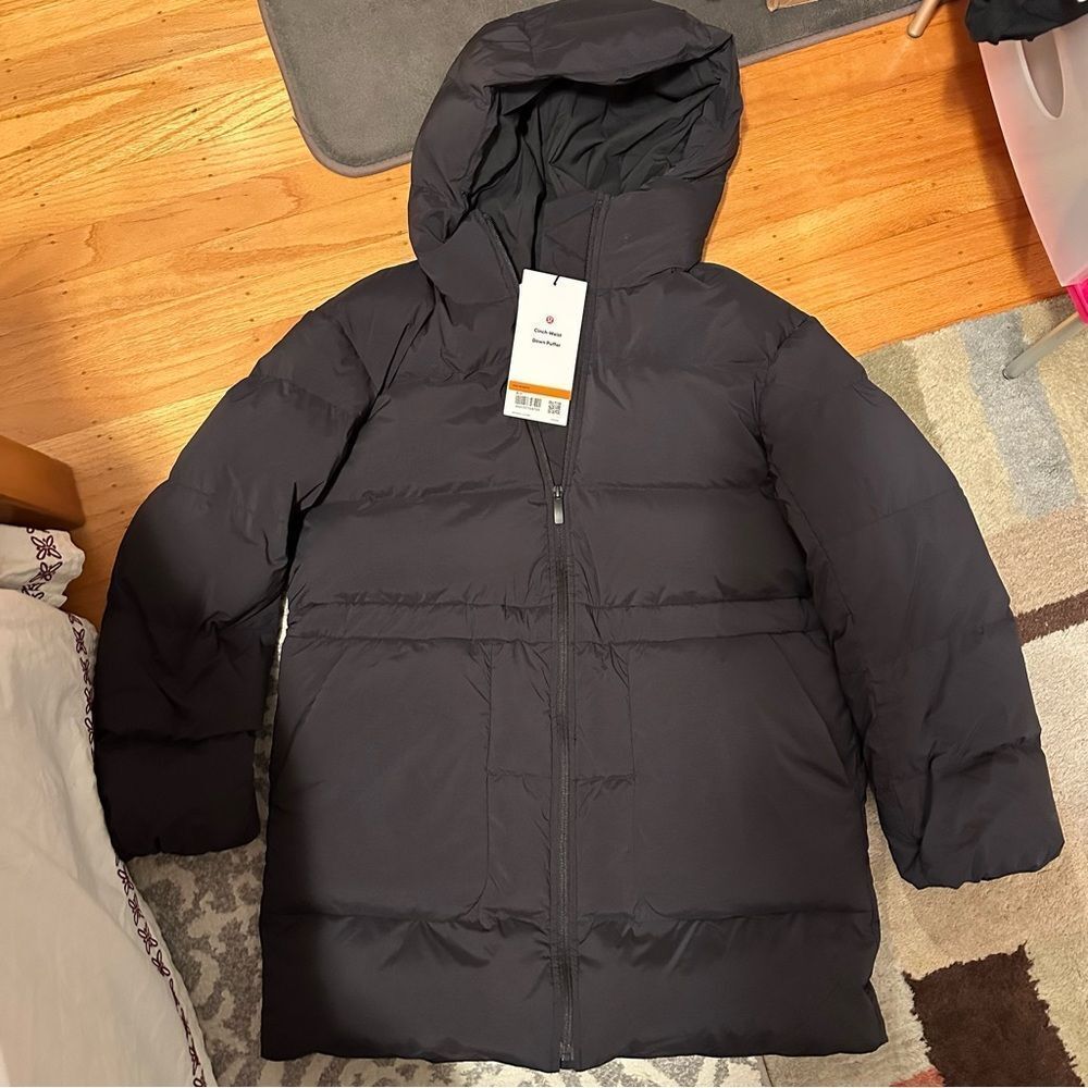 NWT XS Lululemon Cinch-Waist 600 Down Fill Puffer Relaxed Fit - Black